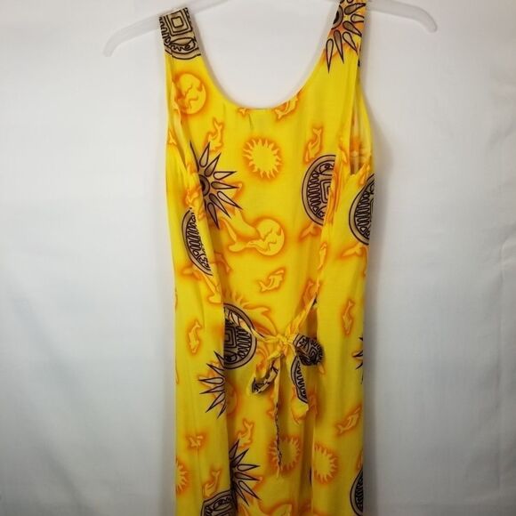100%RAYON YELLOW SUMMER DRESS WITH DOLPHINS. SZ M. - Picture 9 of 13